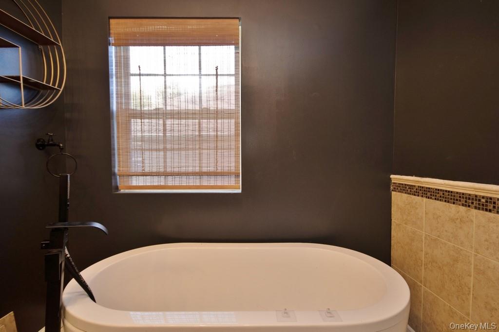 346 Angelo Drive, Montgomery, NY 12549