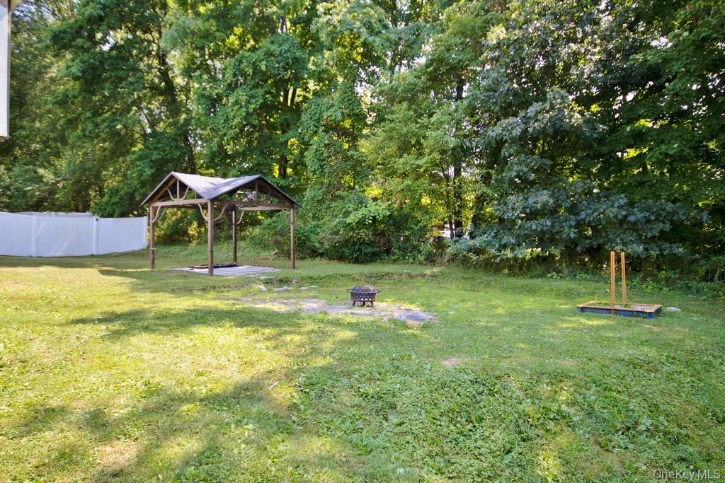 346 Angelo Drive, Montgomery, NY 12549