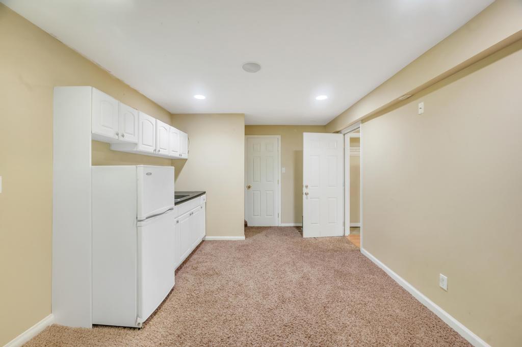 17 Mercer Street, Port Jefferson Station, NY 11776