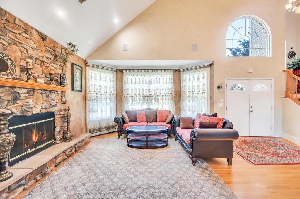 17 Mercer Street, Port Jefferson Station, NY 11776