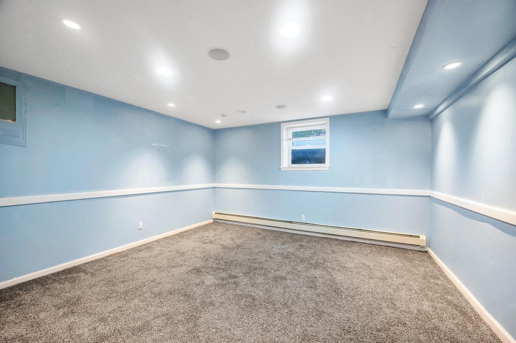 17 Mercer Street, Port Jefferson Station, NY 11776