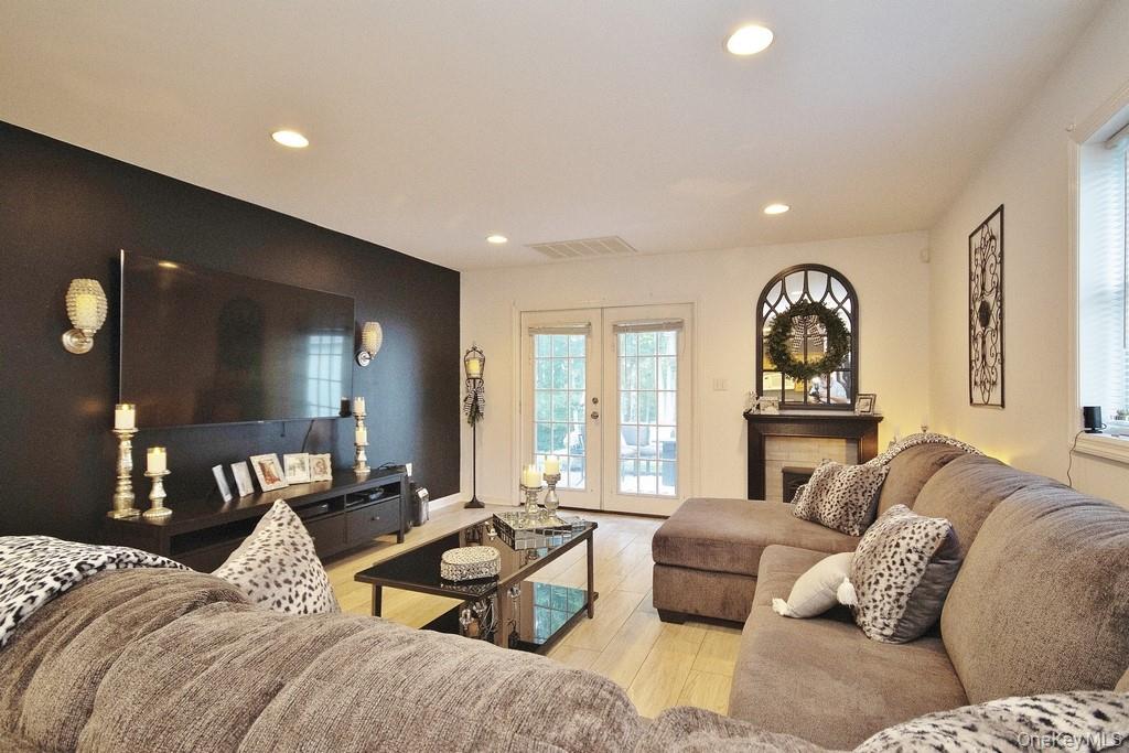 27 Forshee Street, Monroe, NY 10950