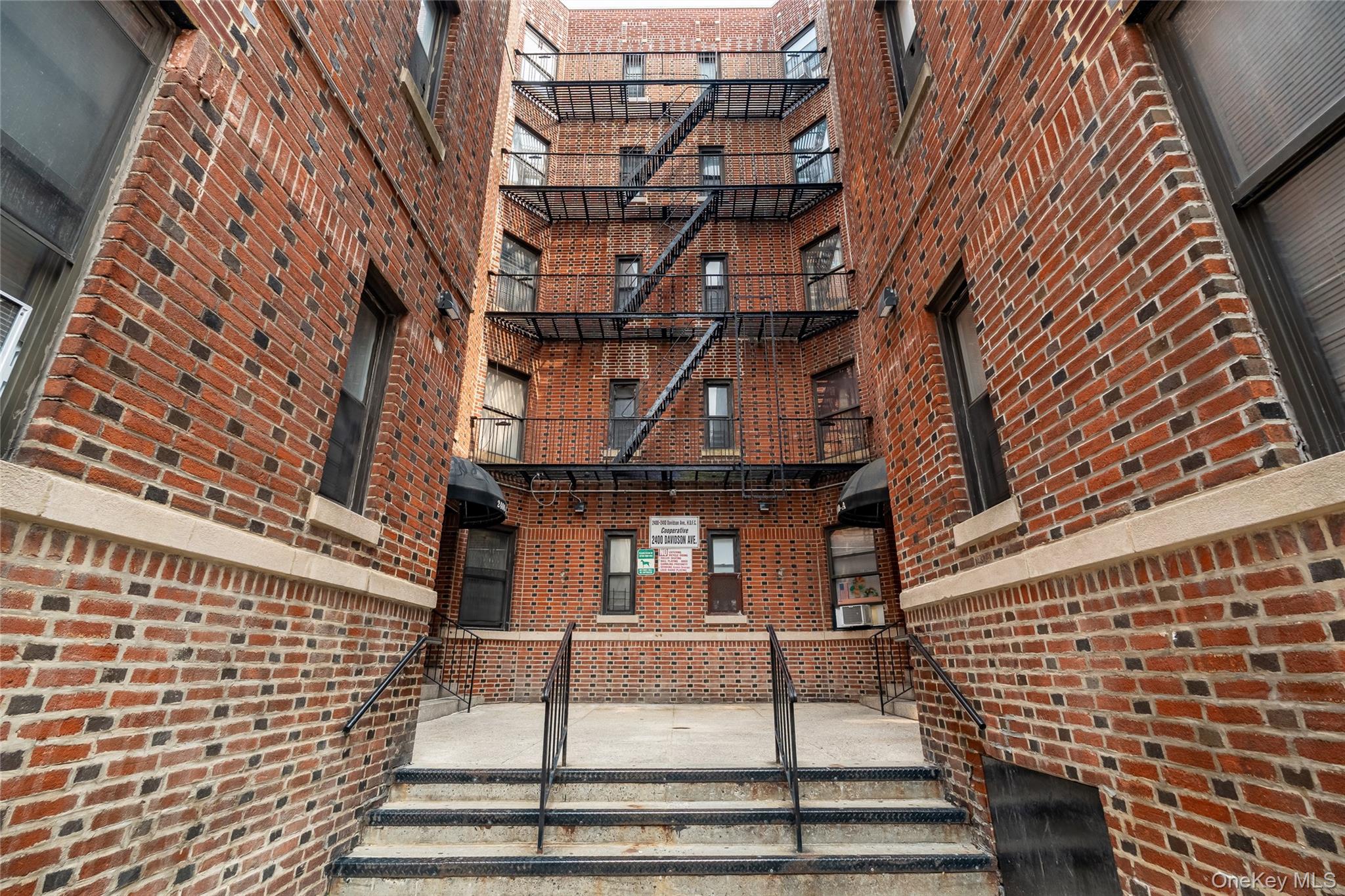 2400 Davidson Avenue # A2, Bronx, NY 10468