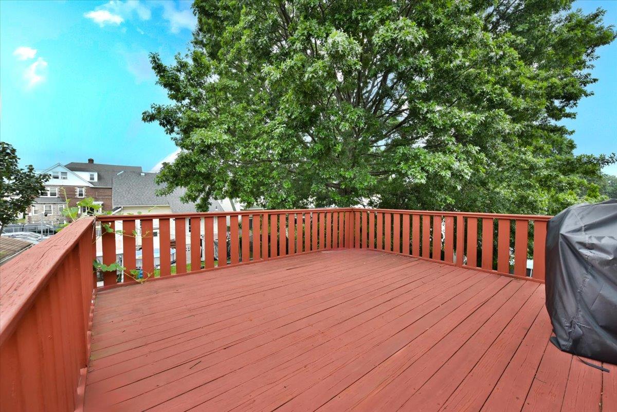 23 Monroe Street, Franklin Square, NY 11010