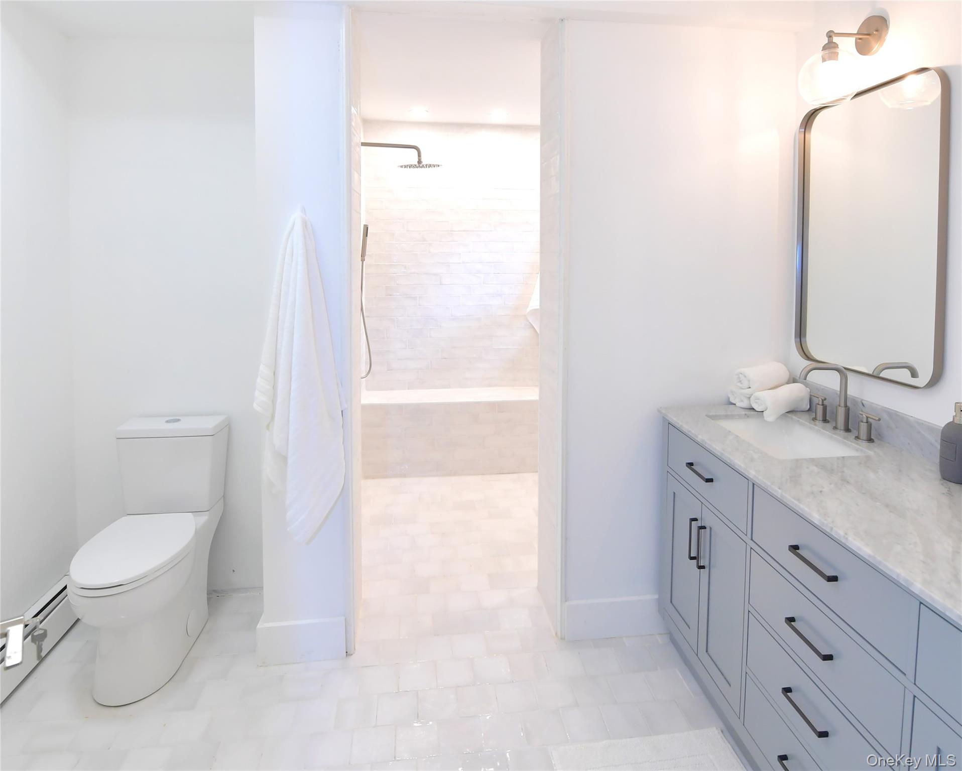 47 Waterbury Road, Warwick, NY 10990