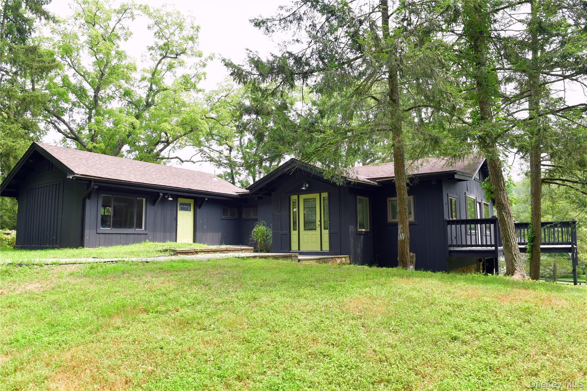 47 Waterbury Road, Warwick, NY 10990