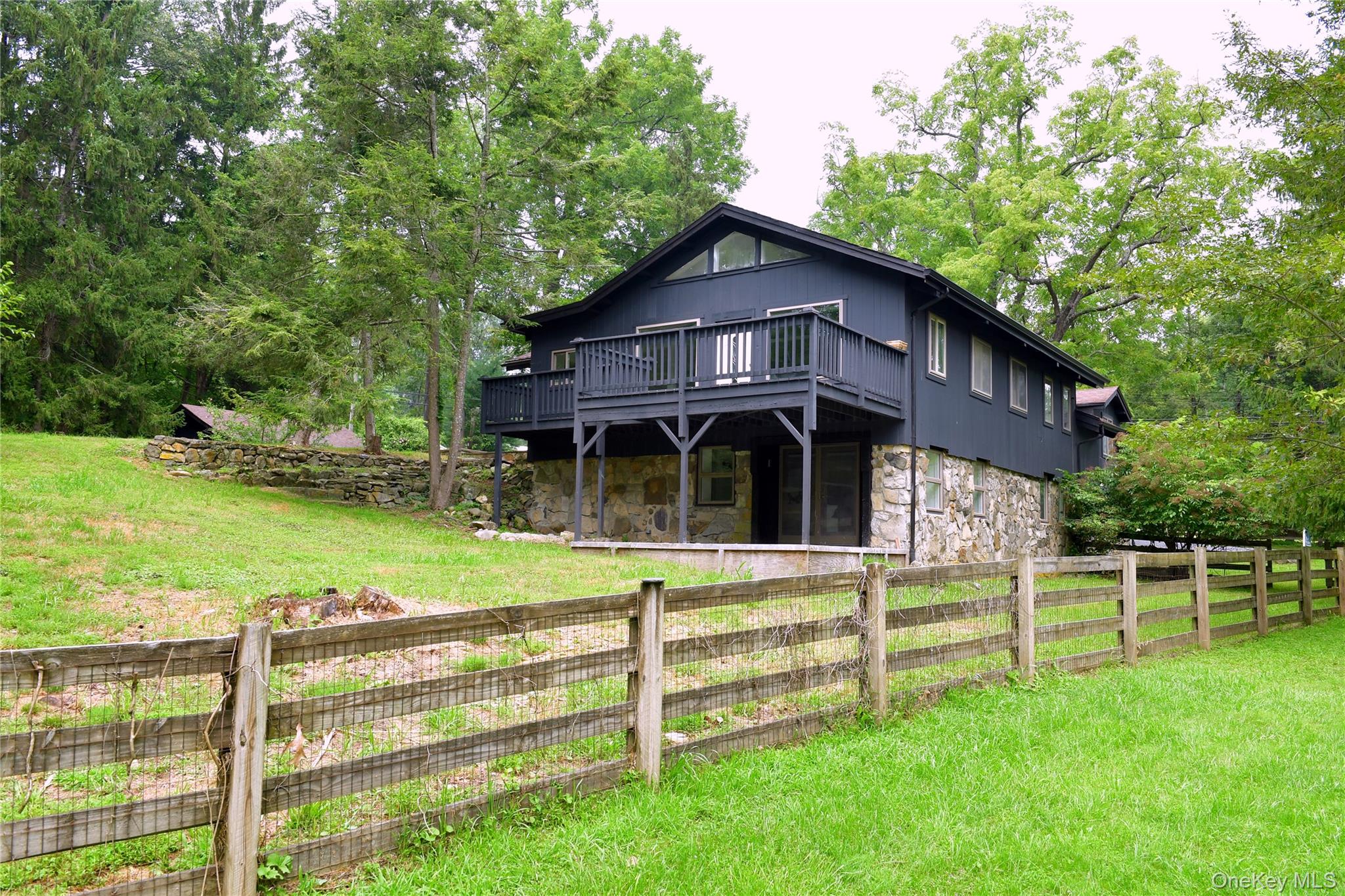 47 Waterbury Road, Warwick, NY 10990