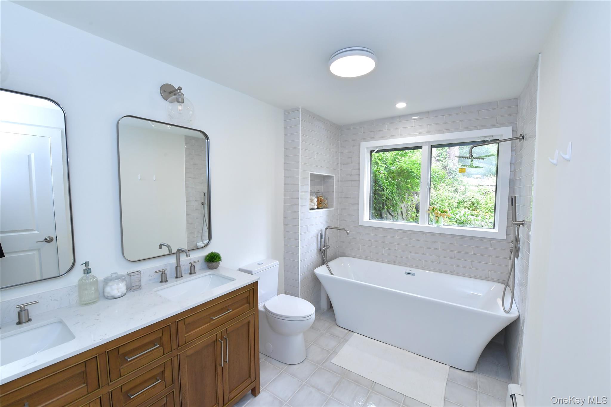 47 Waterbury Road, Warwick, NY 10990