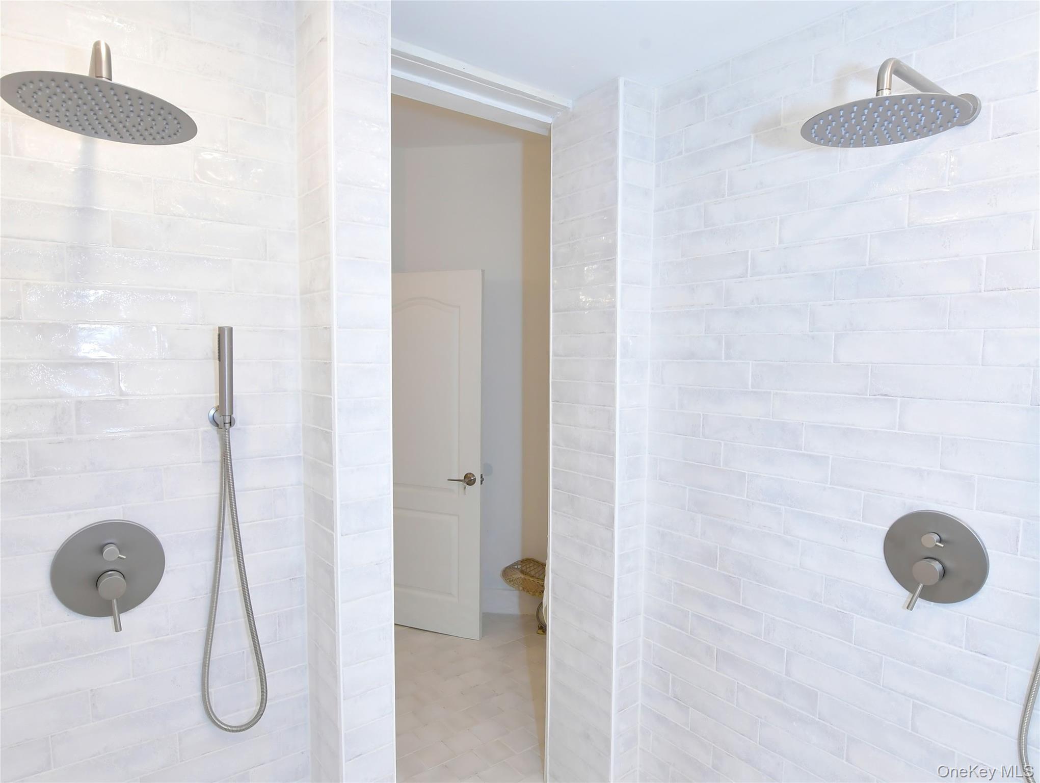 47 Waterbury Road, Warwick, NY 10990