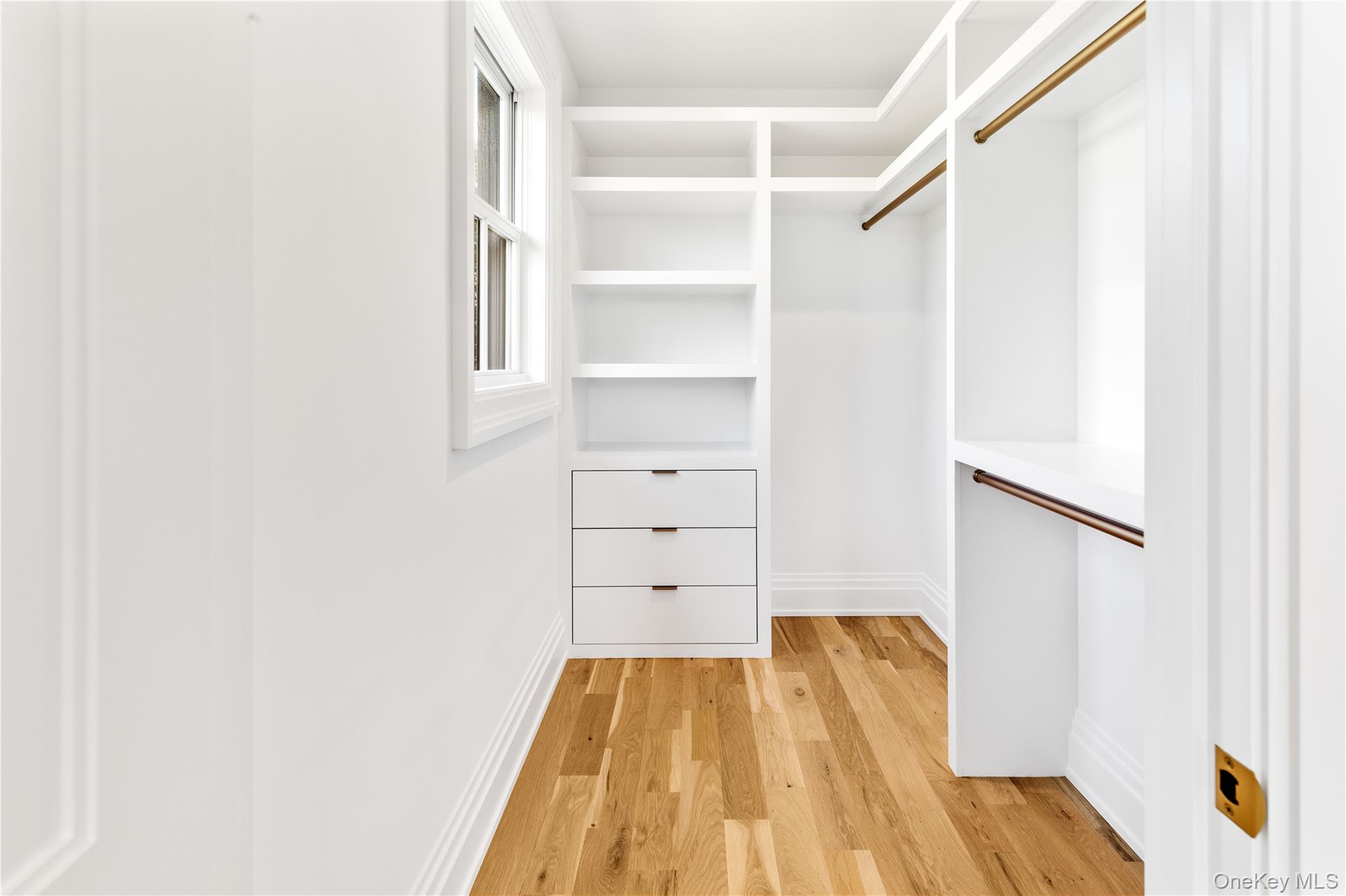 21 Cedar Lane, Remsenburg, NY 11960