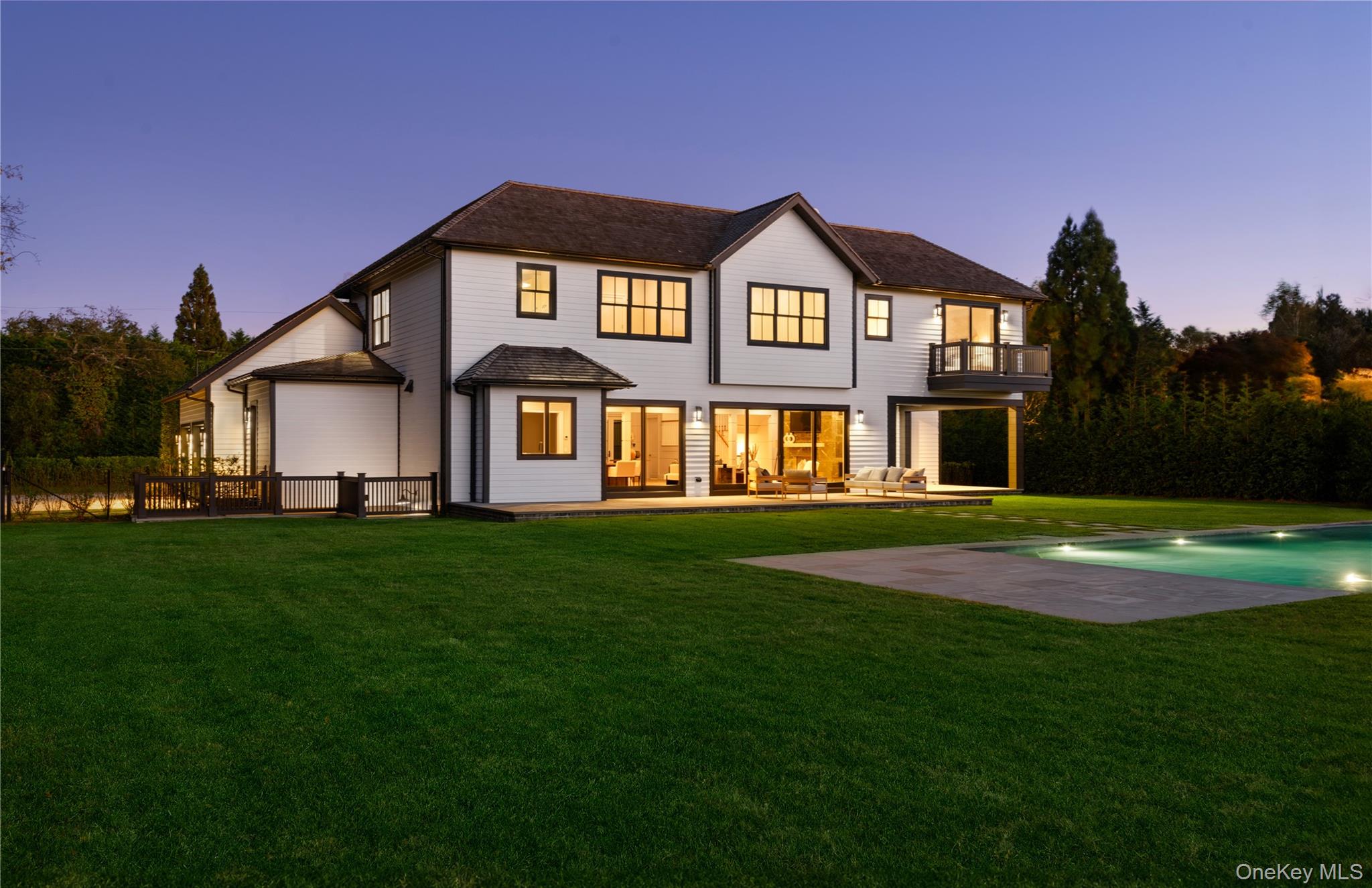 21 Cedar Lane, Remsenburg, NY 11960