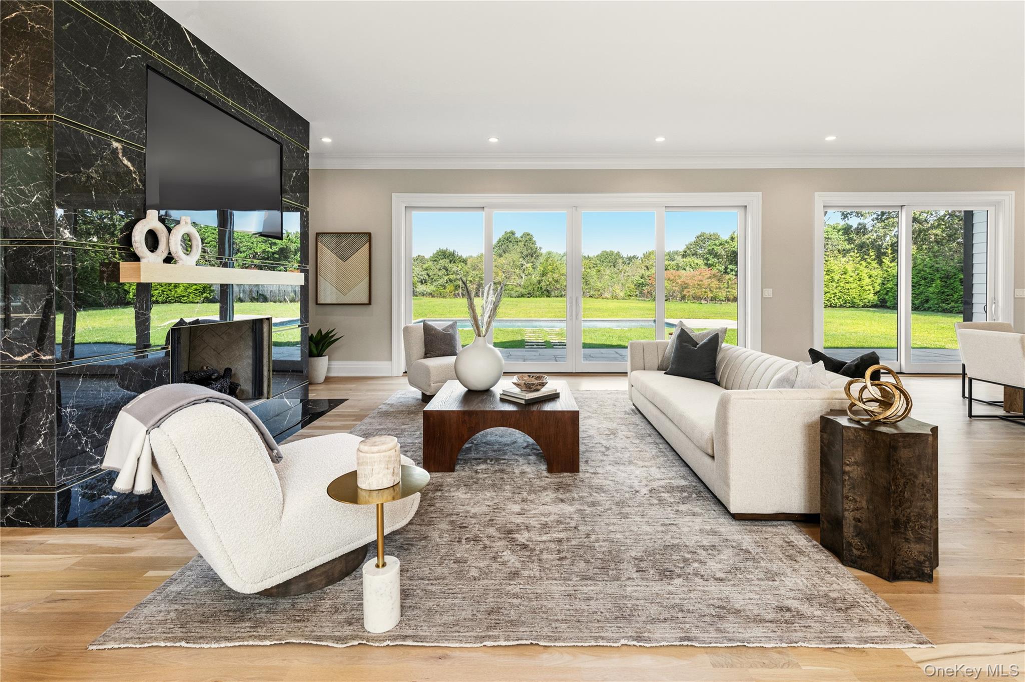 21 Cedar Lane, Remsenburg, NY 11960