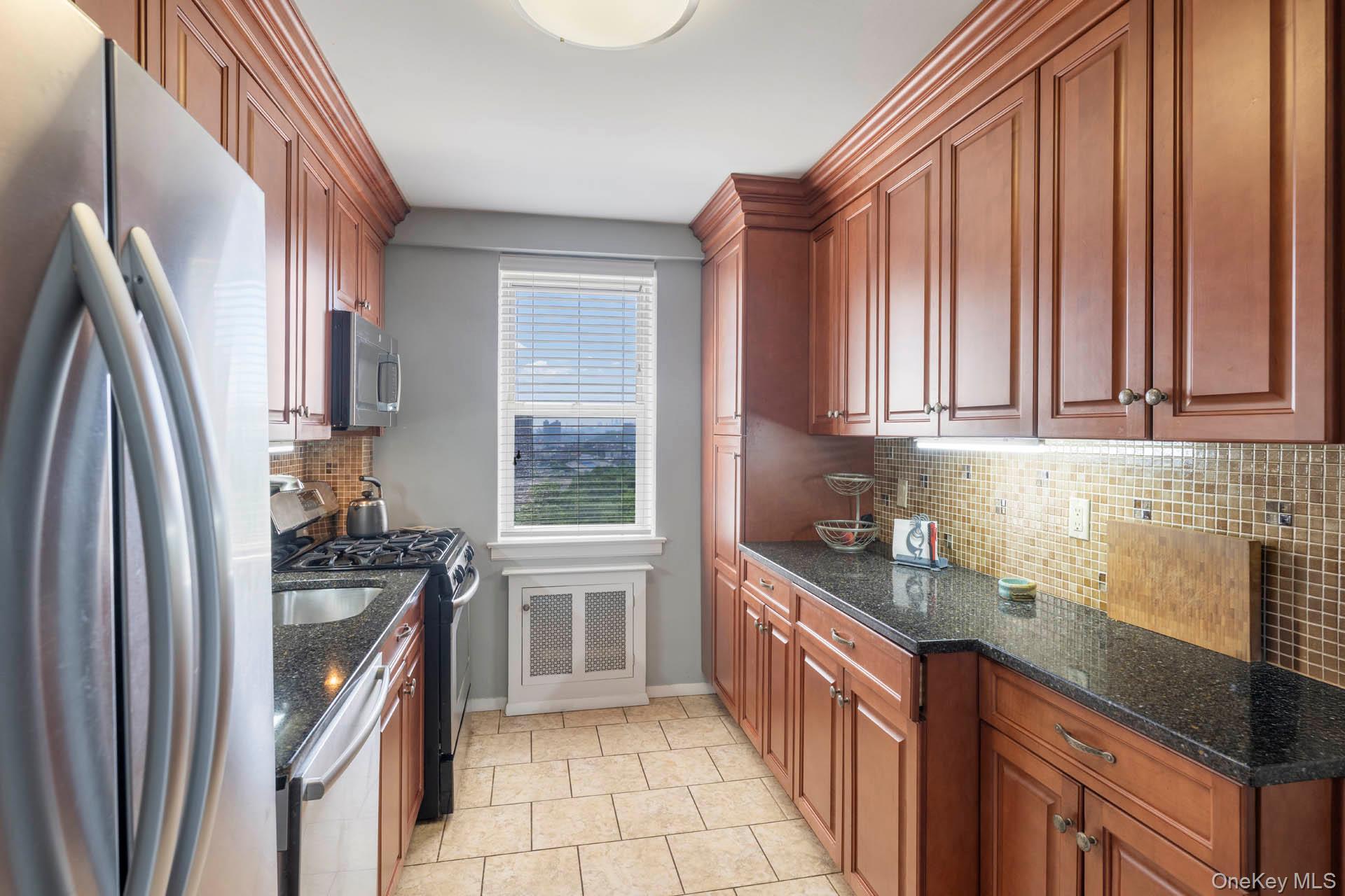 3135 Johnson Avenue # 16C, Bronx, NY 10463