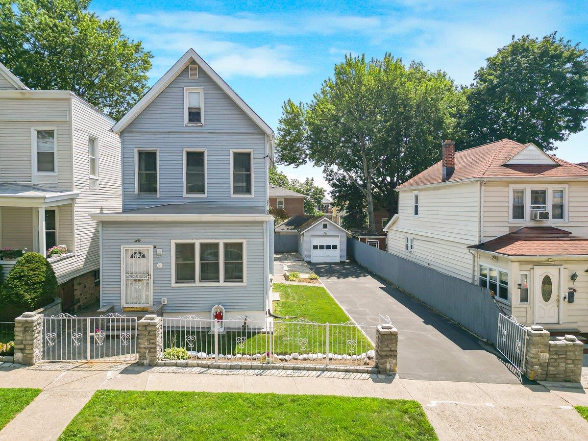 20 Glover Avenue, Yonkers, NY 10704