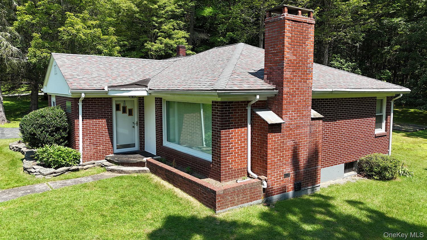 9568 State Route 97, Callicoon, NY 12723