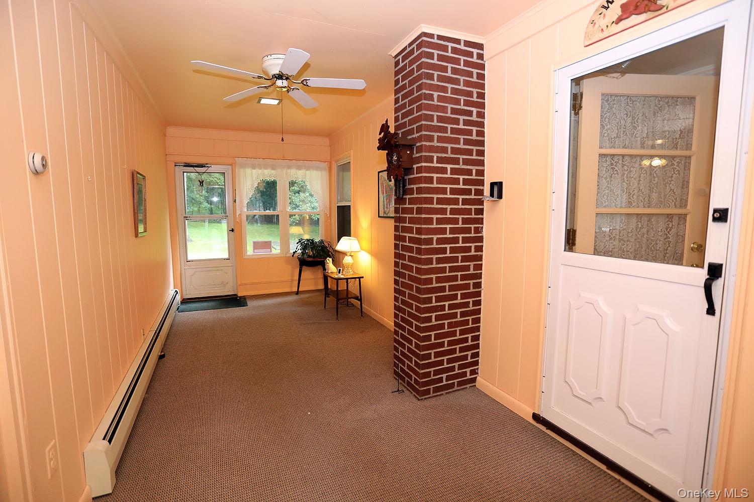 9568 State Route 97, Callicoon, NY 12723