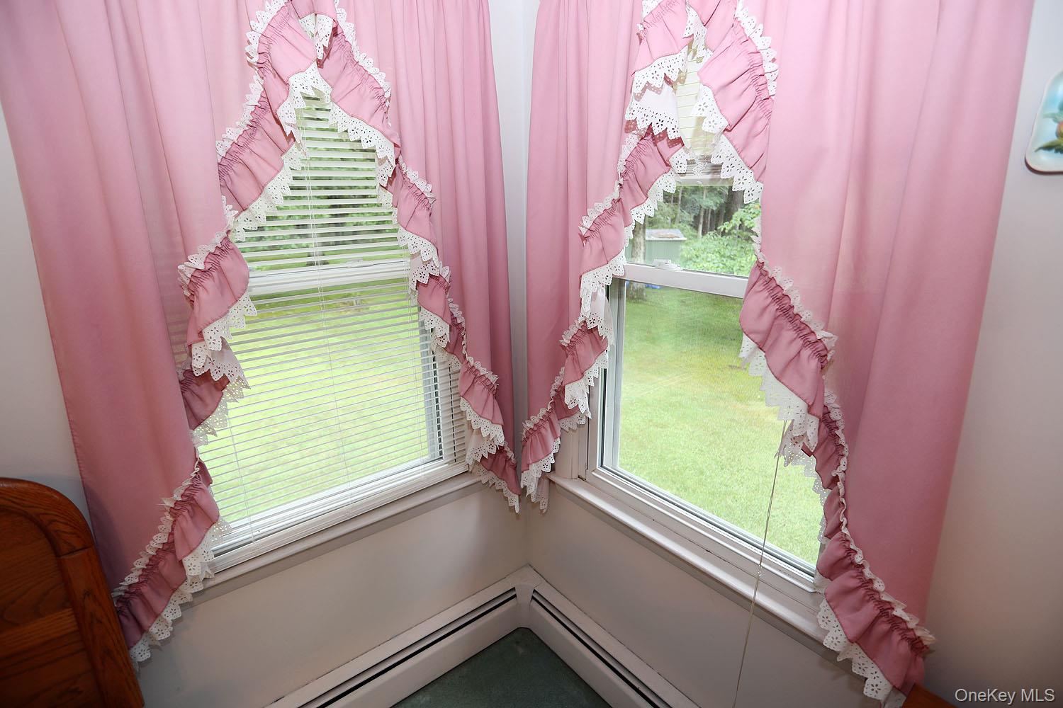 9568 State Route 97, Callicoon, NY 12723