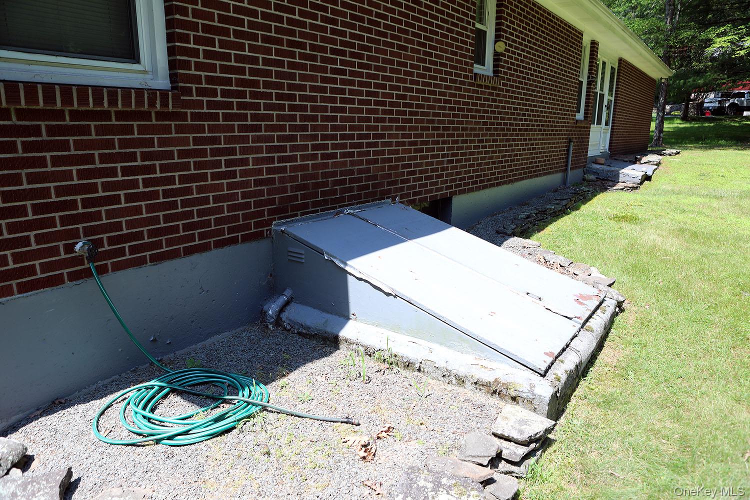 9568 State Route 97, Callicoon, NY 12723