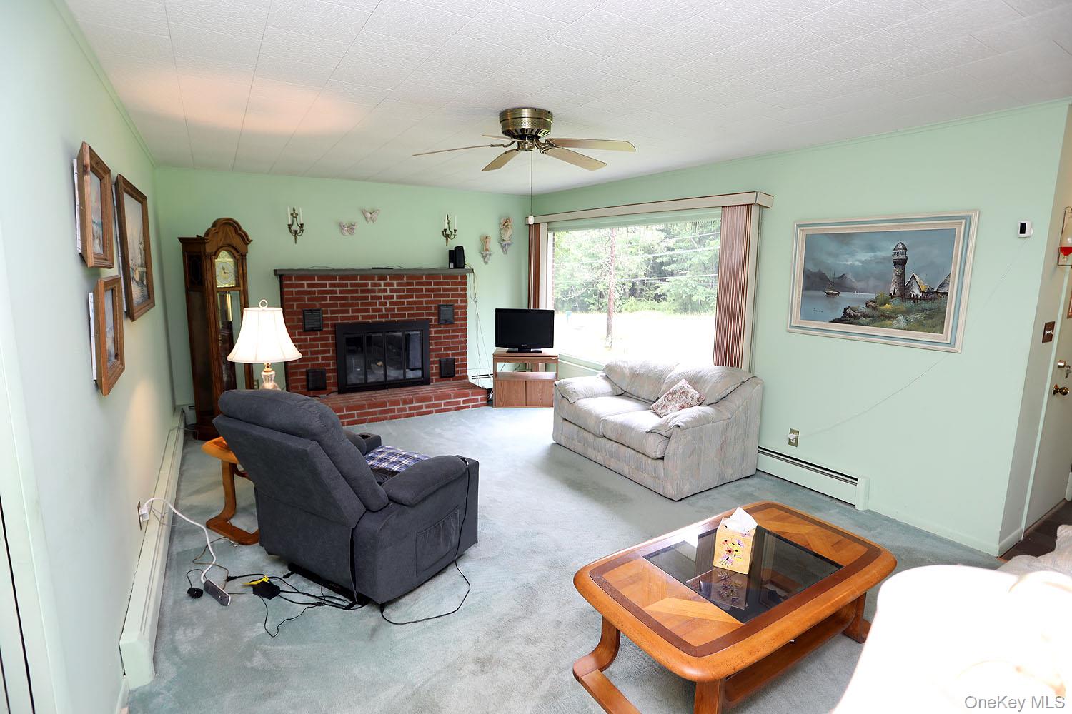 9568 State Route 97, Callicoon, NY 12723