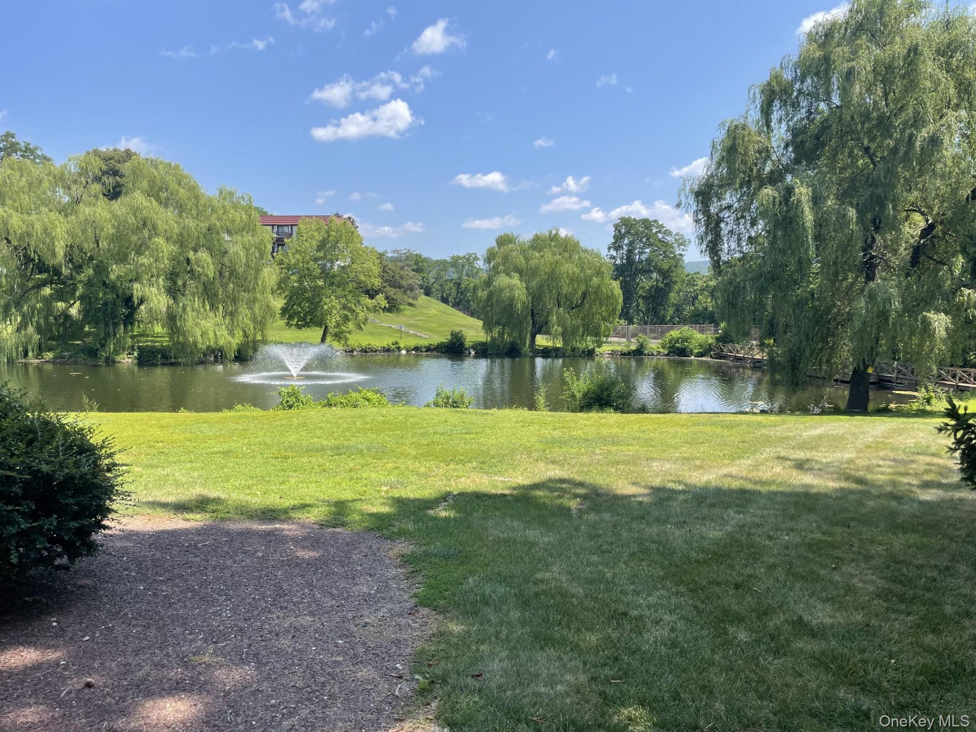 13 Skyline Drive # 16, Fishkill, NY 12524