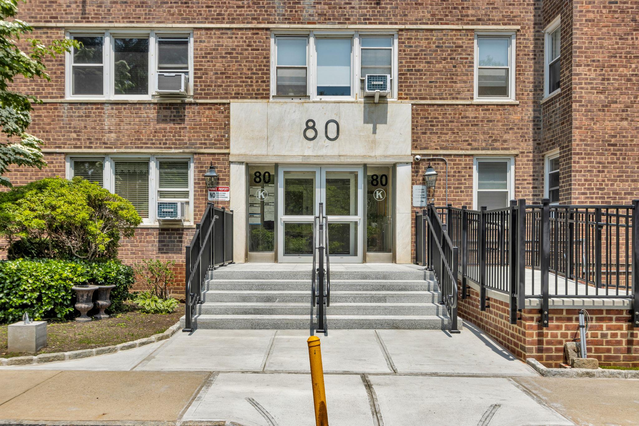 80 Knolls Crescent # 8M, Bronx, NY 10463