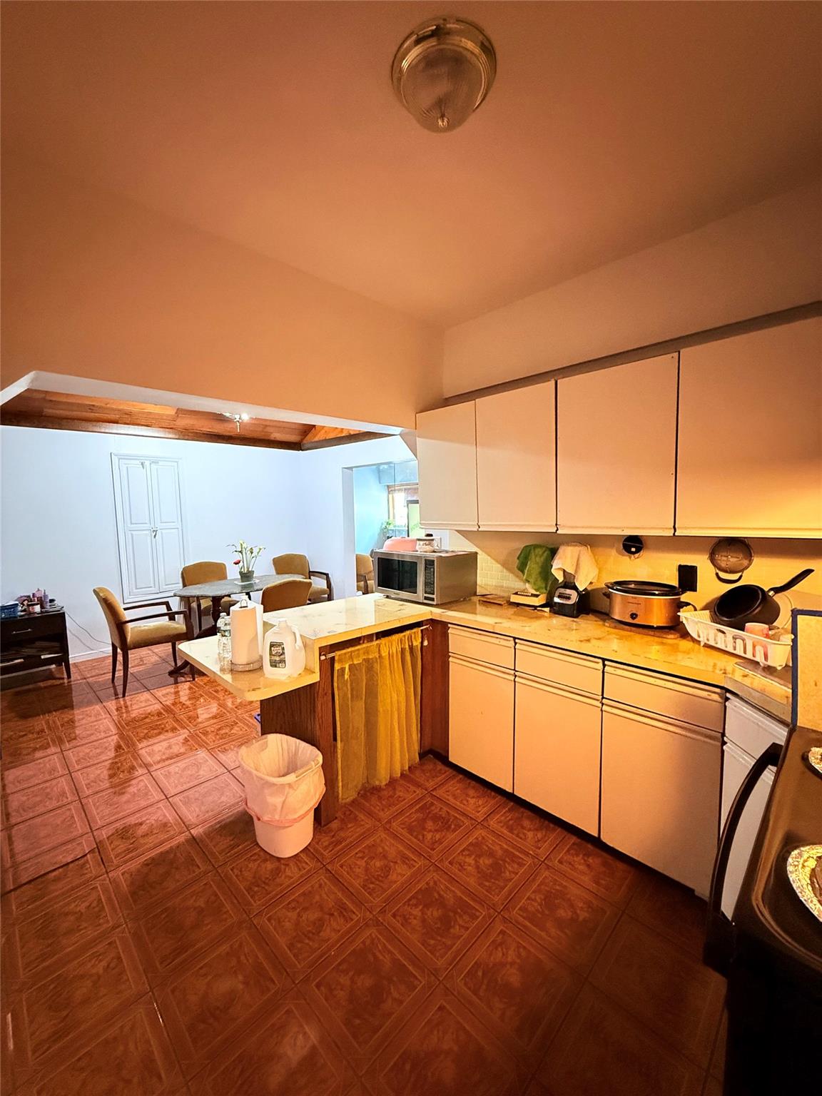 976 Sackett Avenue, Bronx, NY 10462