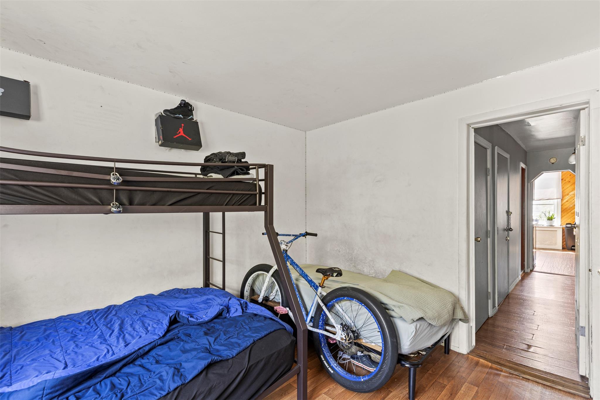 976 Sackett Avenue, Bronx, NY 10462