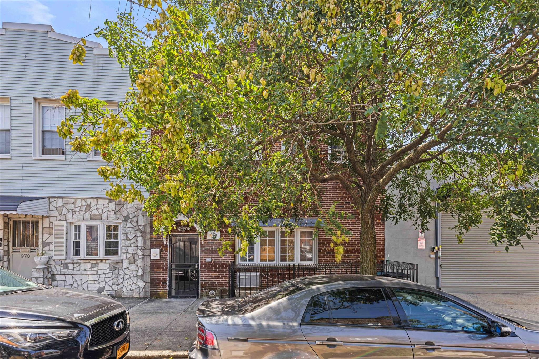 976 Sackett Avenue, Bronx, NY 10462