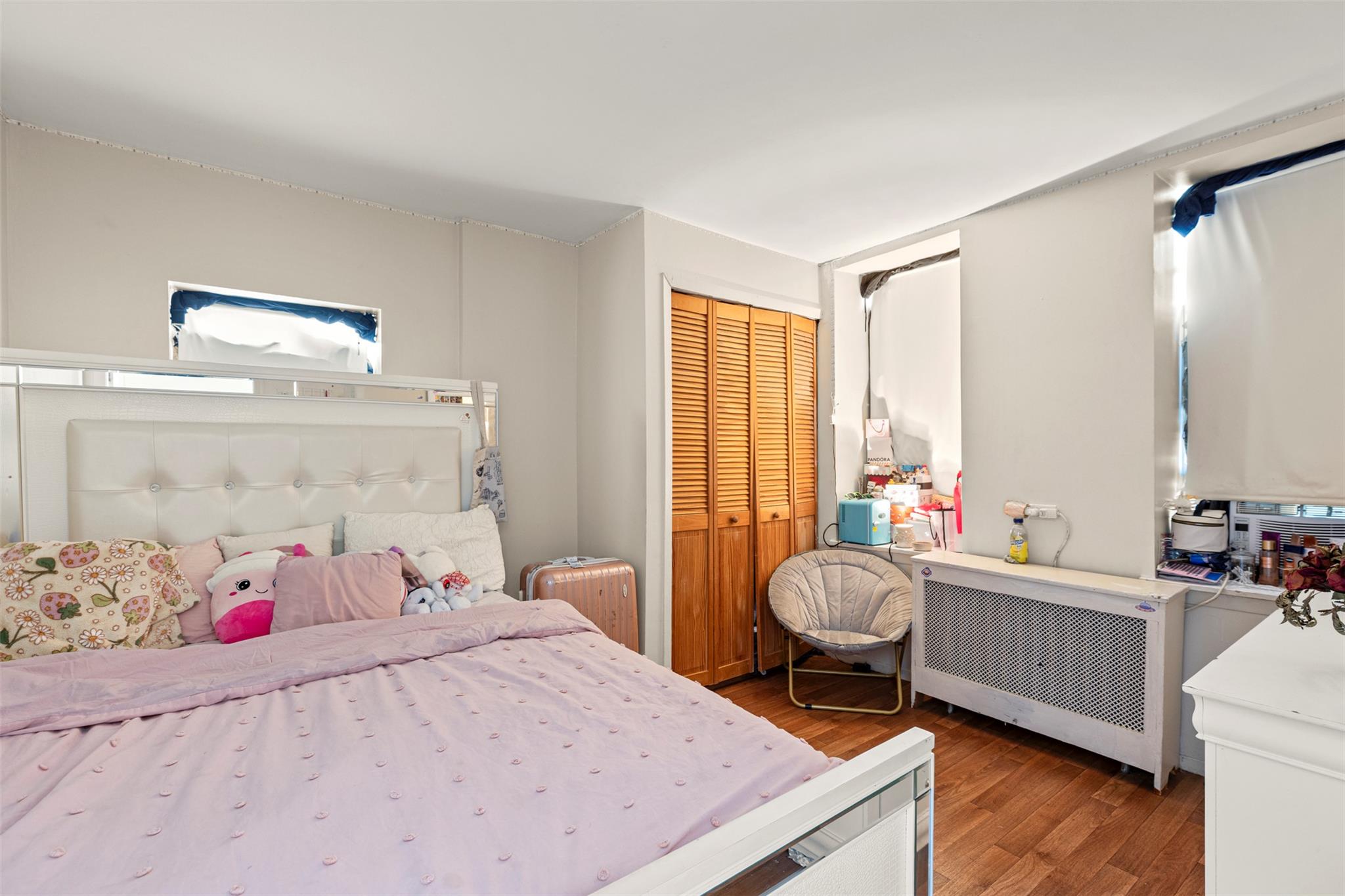 976 Sackett Avenue, Bronx, NY 10462