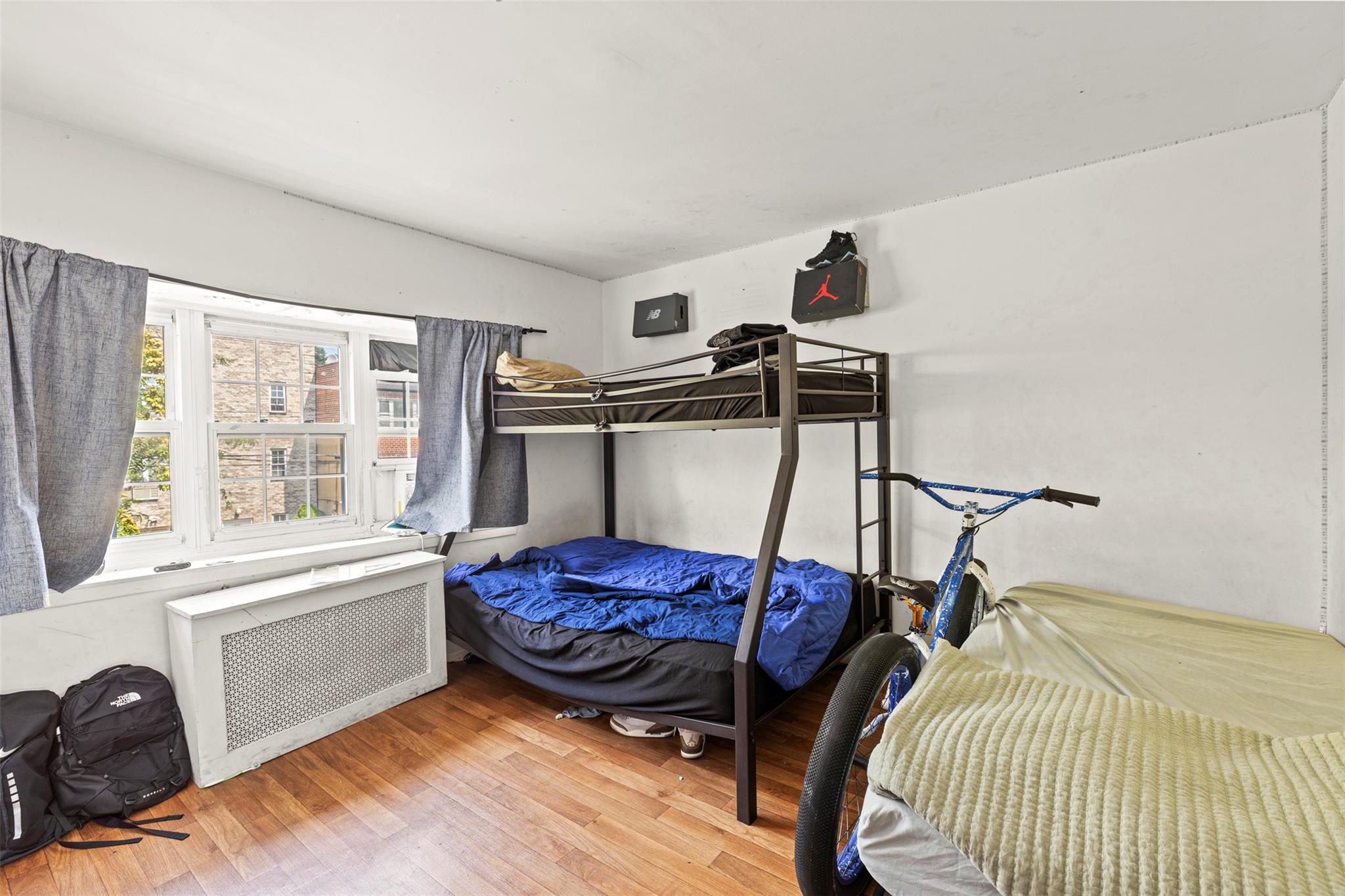 976 Sackett Avenue, Bronx, NY 10462