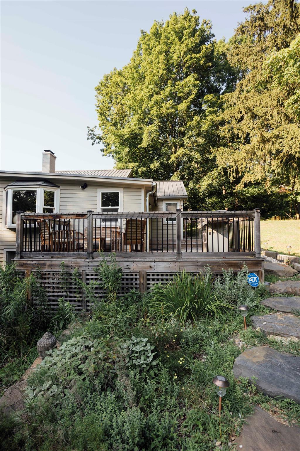 2 Locust Street, Chatham, NY 12037