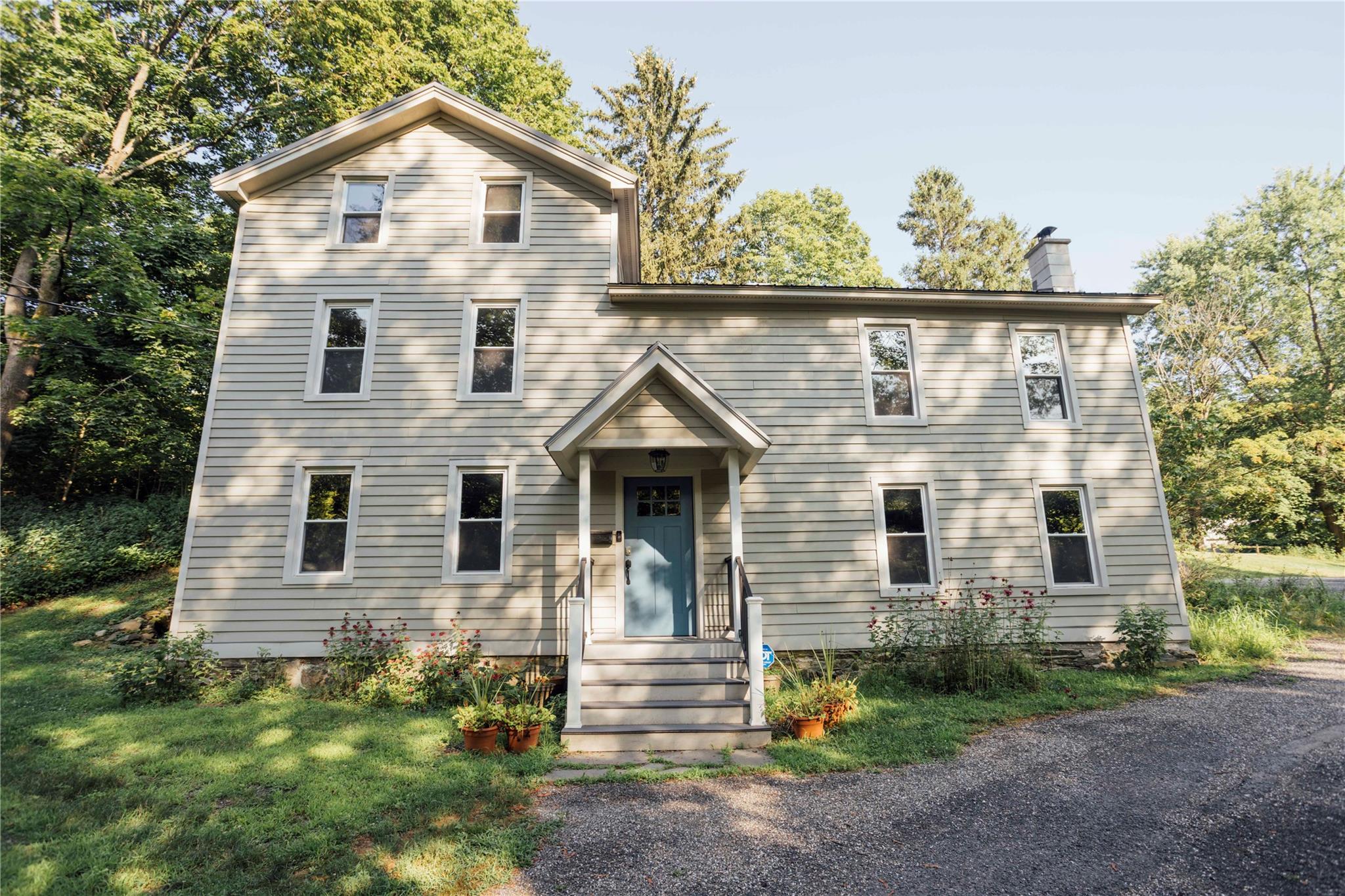 2 Locust Street, Chatham, NY 12037