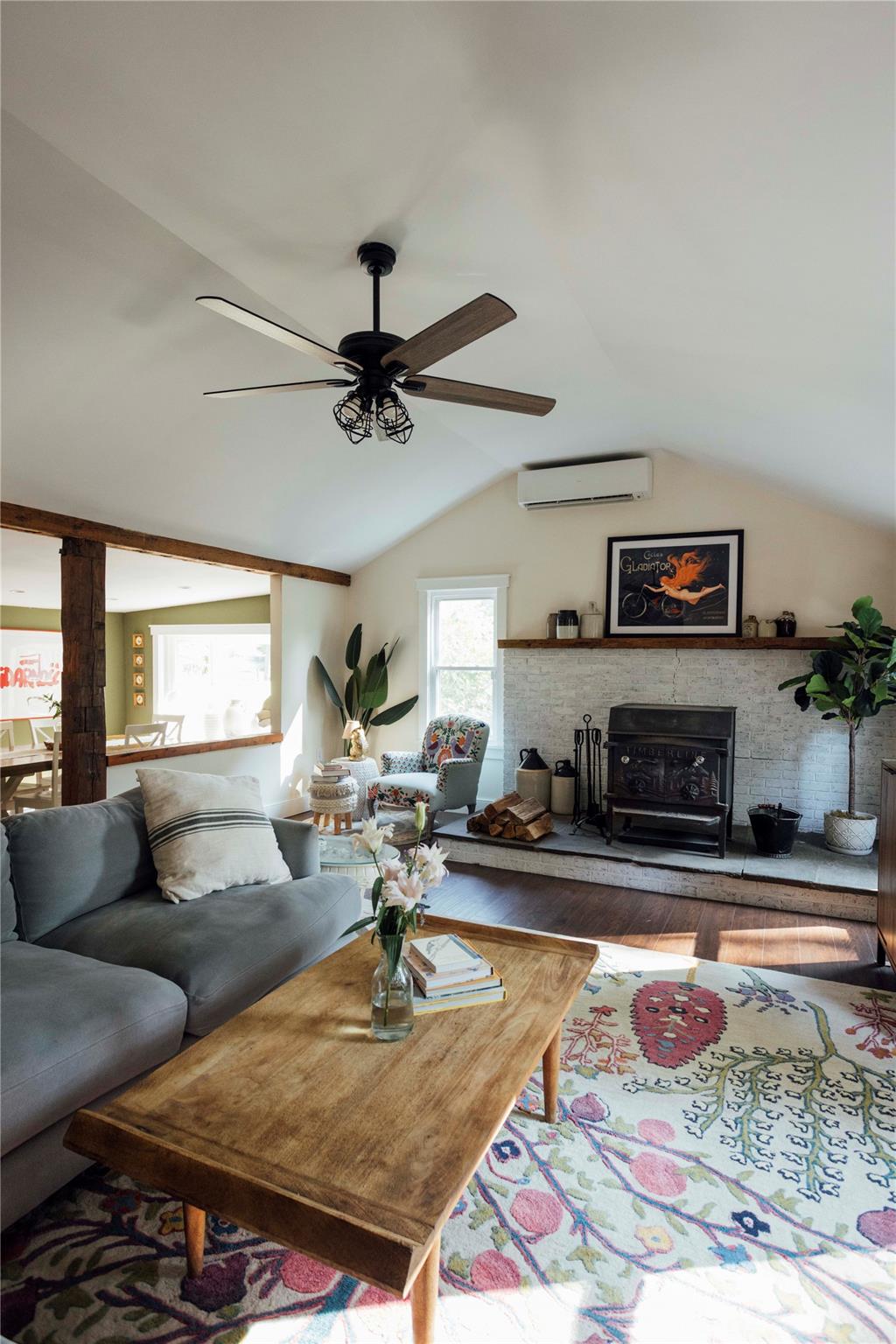 2 Locust Street, Chatham, NY 12037