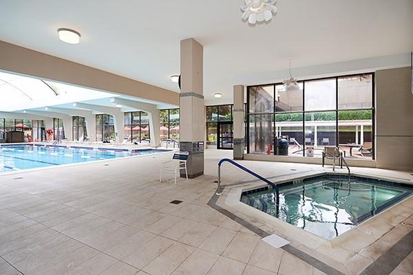 2 Bay Club Drive # 1Z3, Bayside, NY 11360