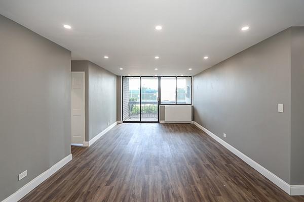 2 Bay Club Drive # 1Z3, Bayside, NY 11360