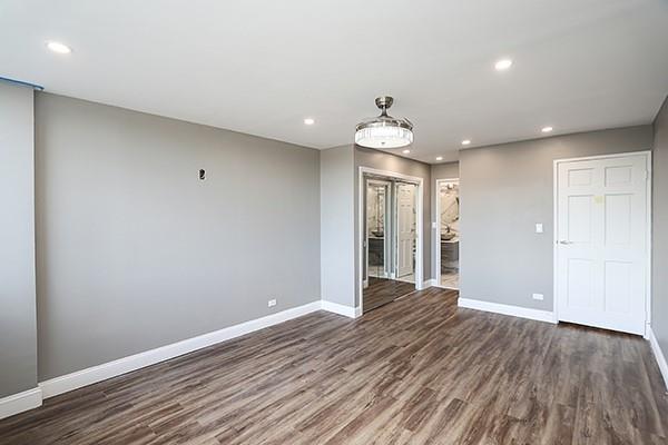 2 Bay Club Drive # 1Z3, Bayside, NY 11360