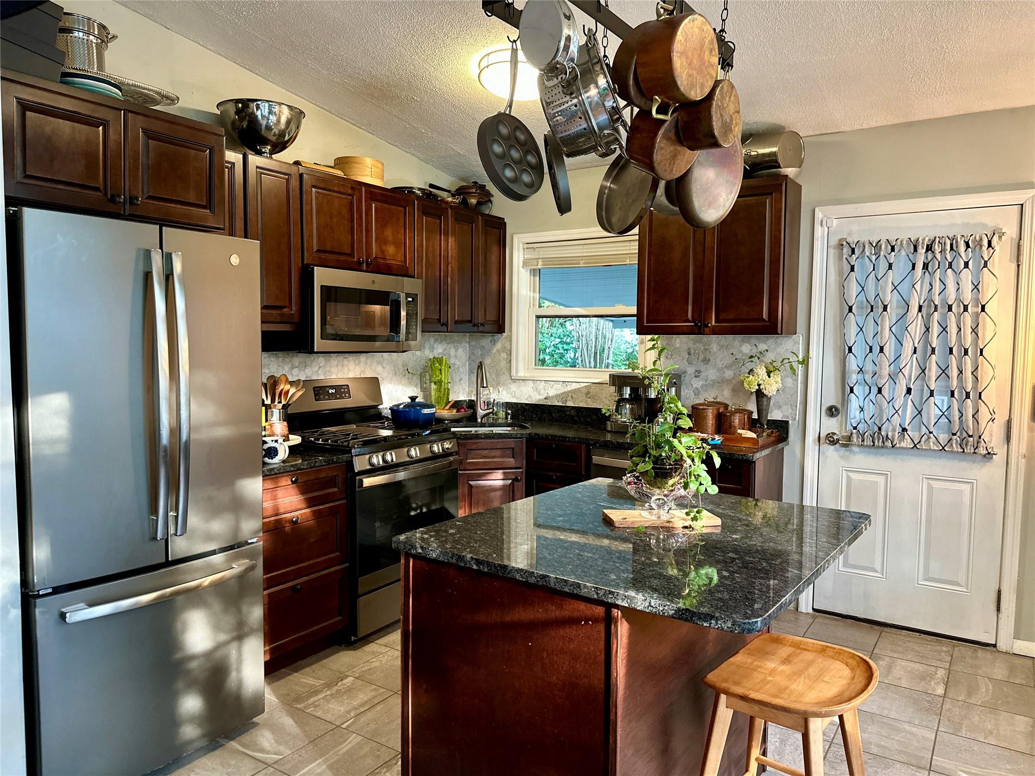 33 Crescent Circle, Rock Hill, NY 12775