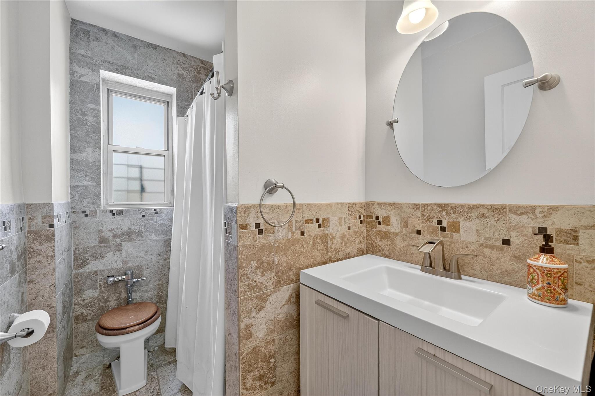 474 W 238th Street # 6A, Bronx, NY 10463