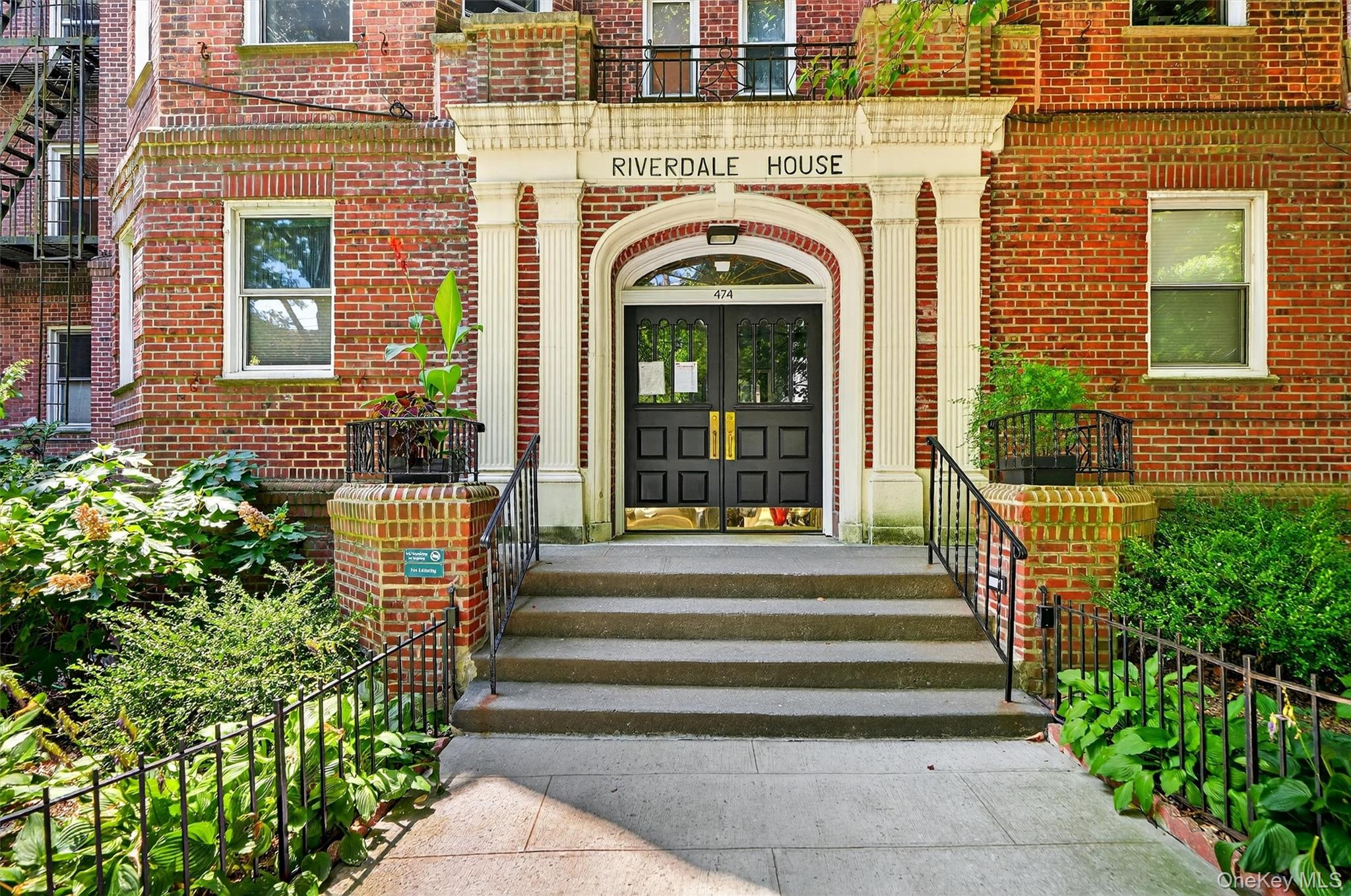 474 W 238th Street # 6A, Bronx, NY 10463