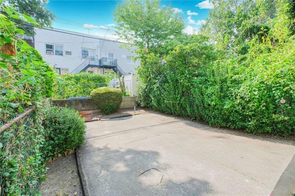 2168 Batchelder Street, Brooklyn, NY 11229