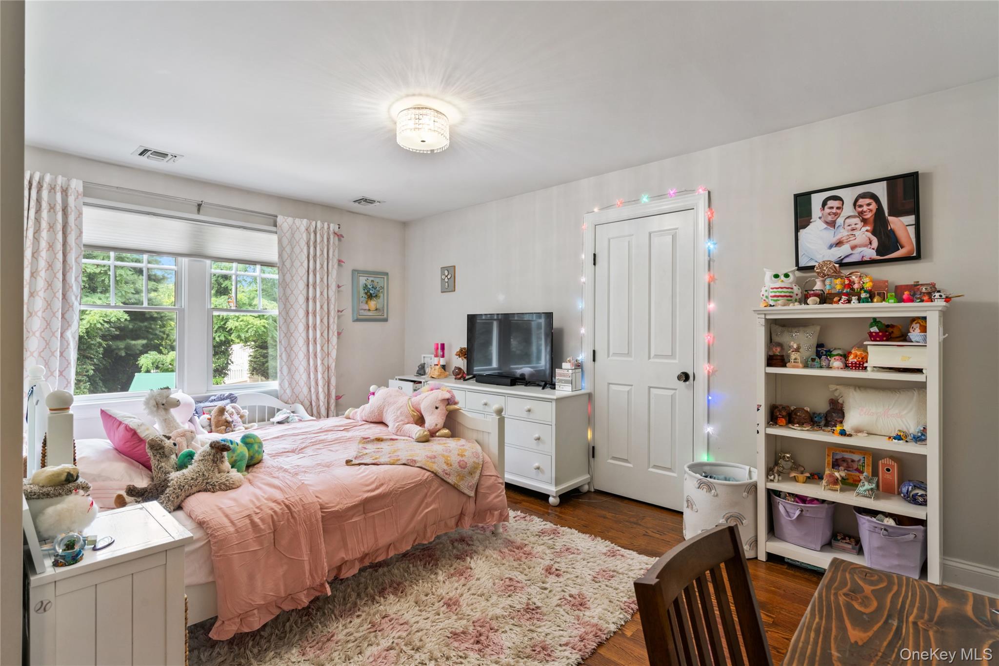 10 Northwood Circle, Huntington, NY 11743