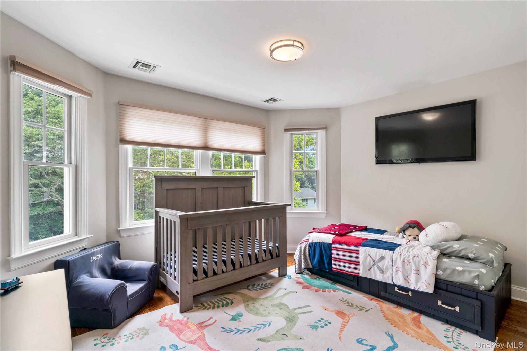 10 Northwood Circle, Huntington, NY 11743