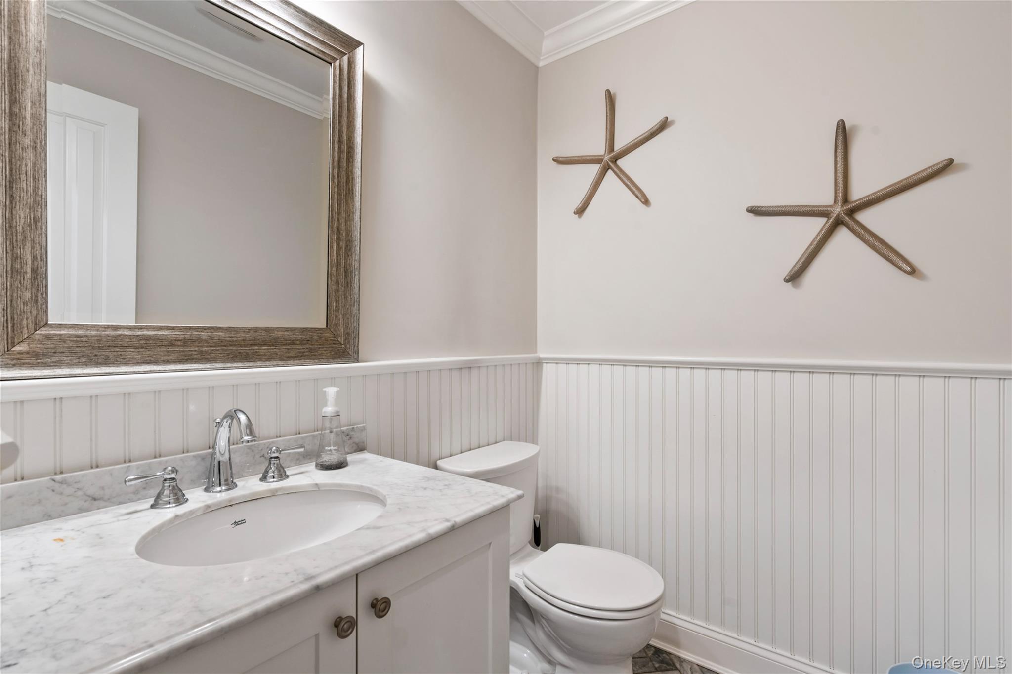 10 Northwood Circle, Huntington, NY 11743