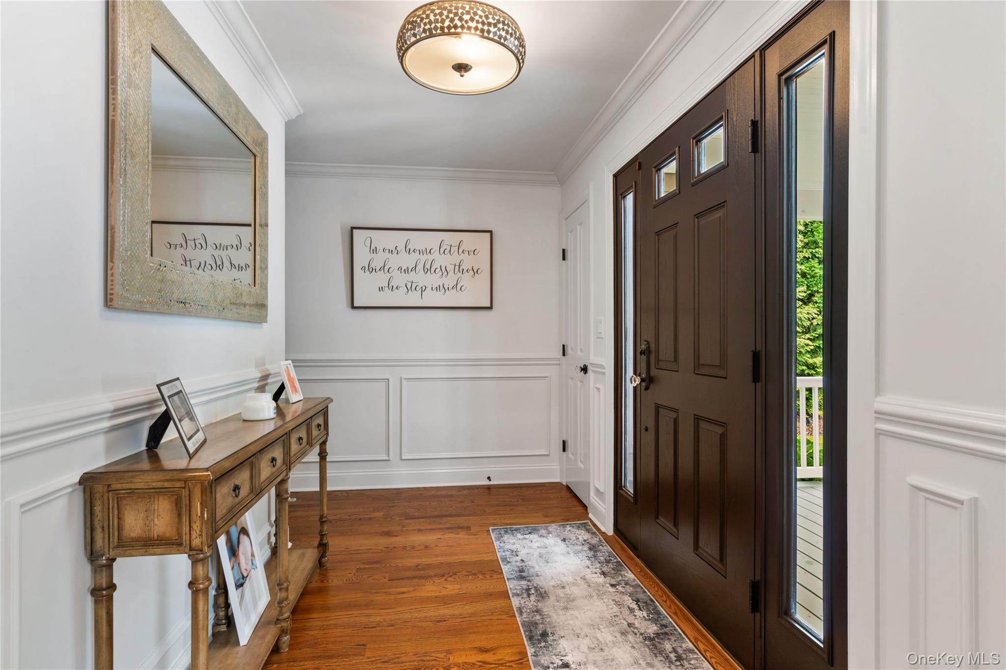 10 Northwood Circle, Huntington, NY 11743