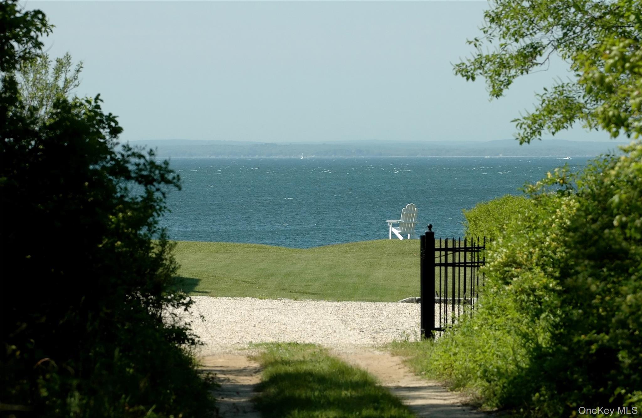 38099 Main Road, Orient, NY 11957