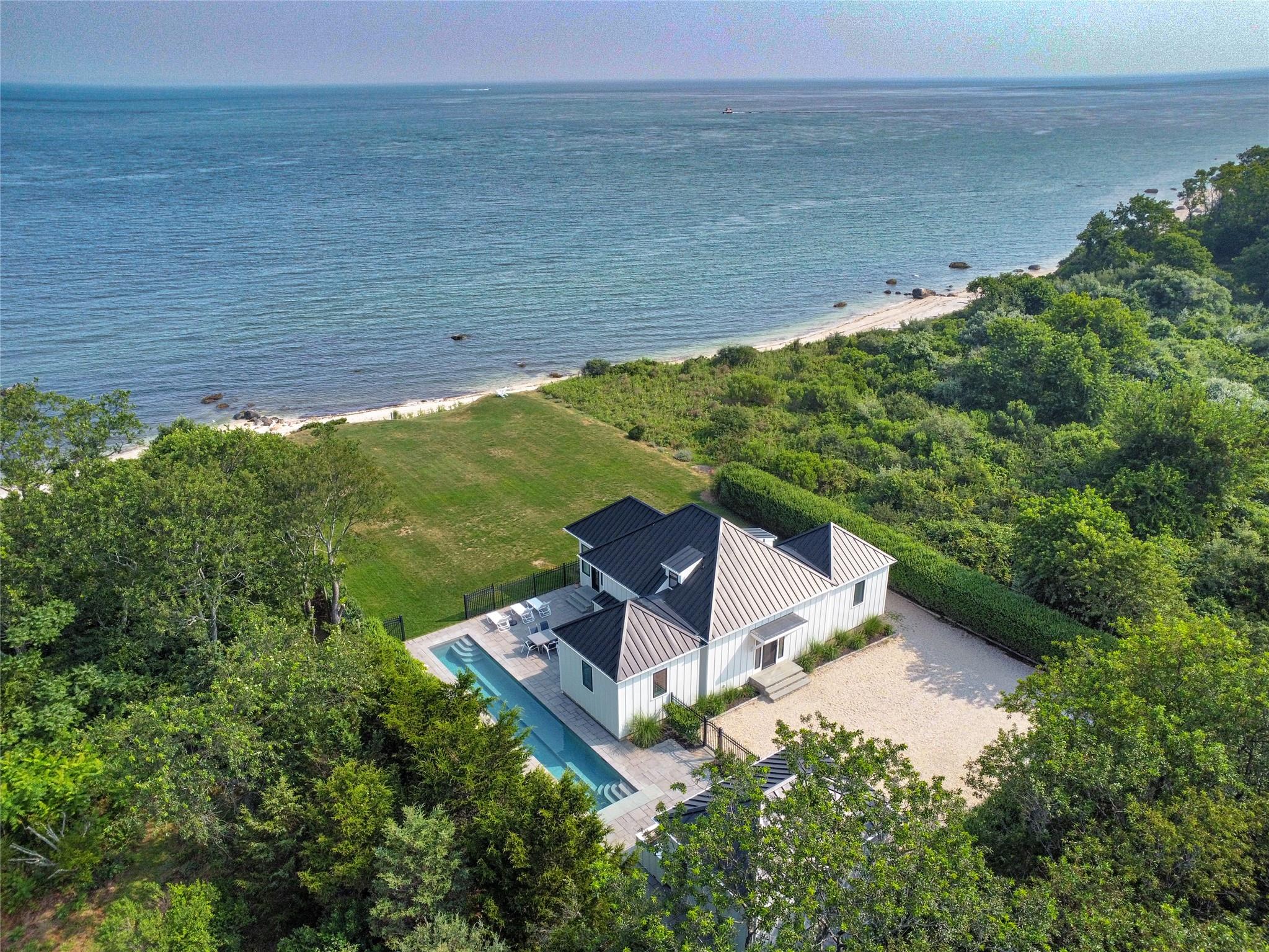 38099 Main Road, Orient, NY 11957