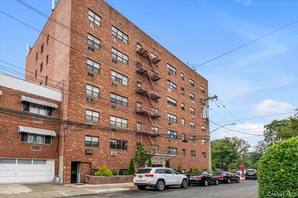 4200 Herkimer Place # 6C, Bronx, NY 10470