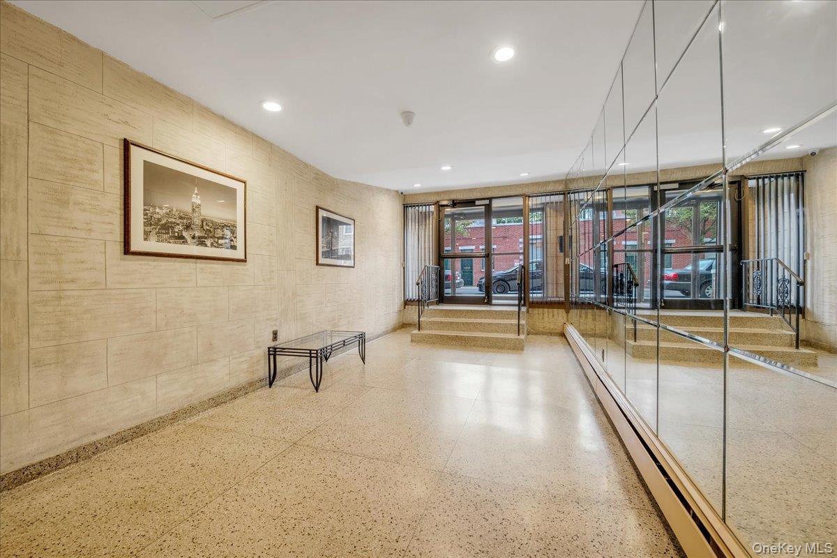 4200 Herkimer Place # 6C, Bronx, NY 10470