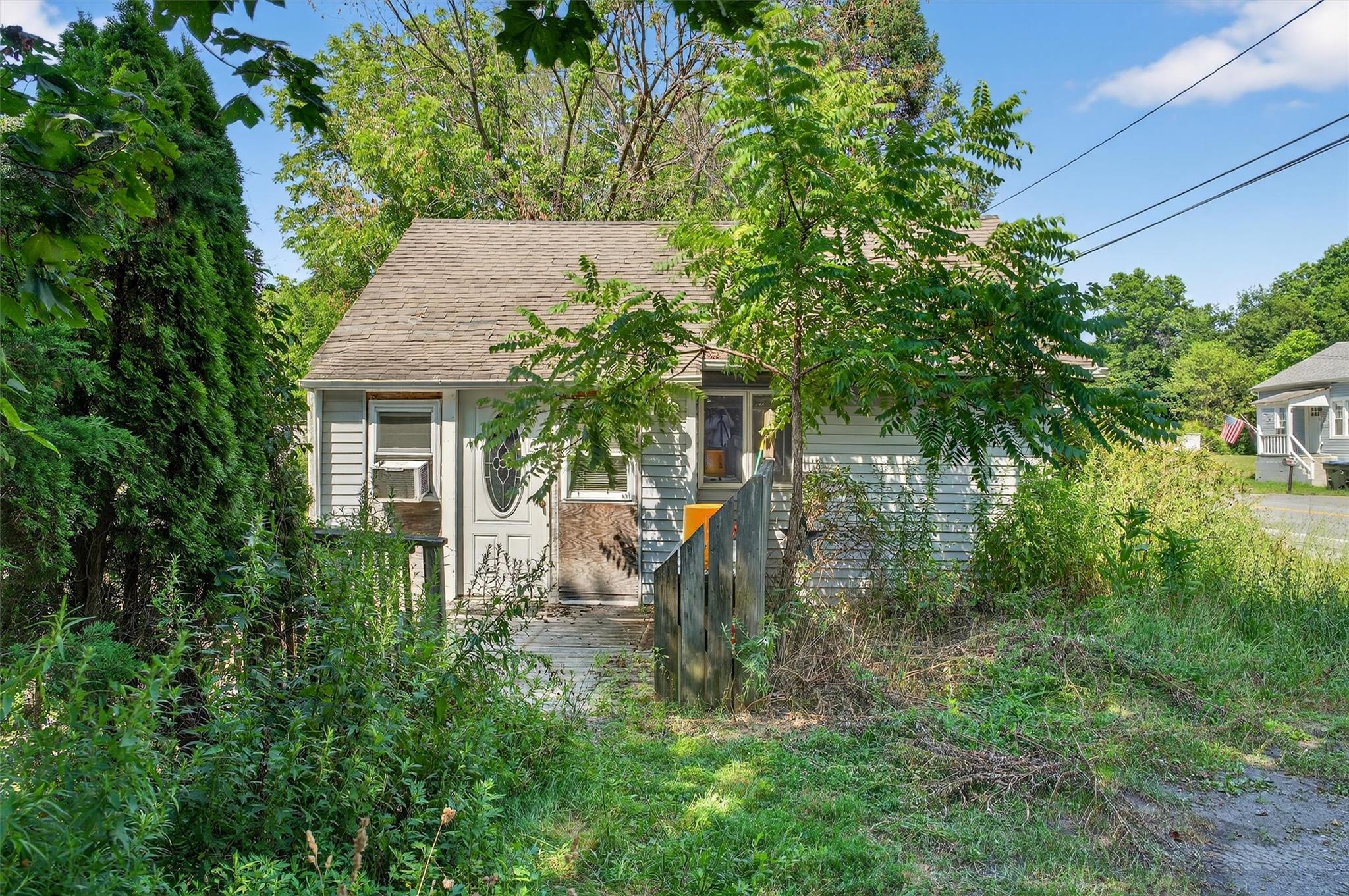 2348 State Route 207, Campbell Hall, NY 10916