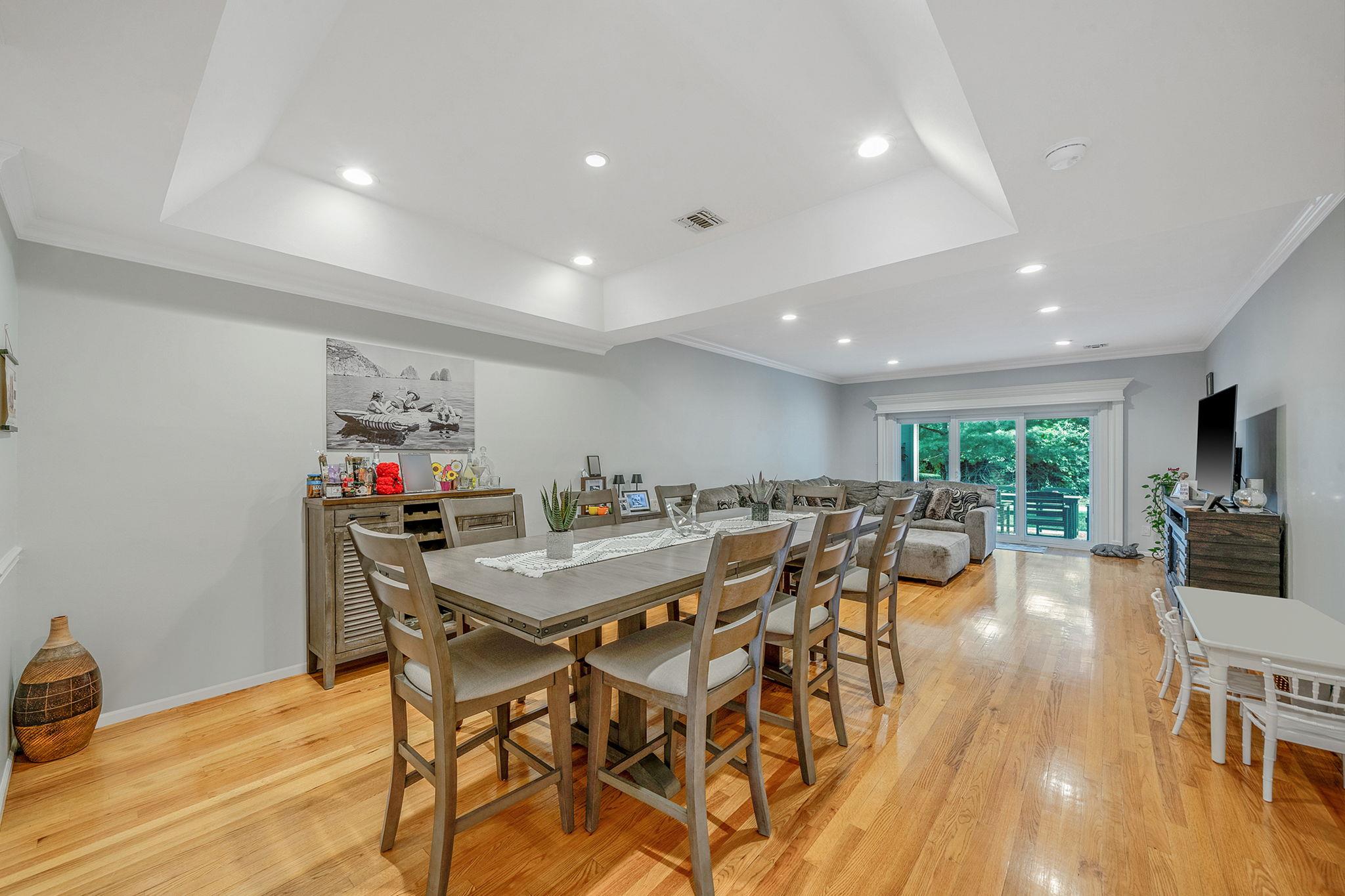 61 Windwatch Drive, Hauppauge, NY 11788